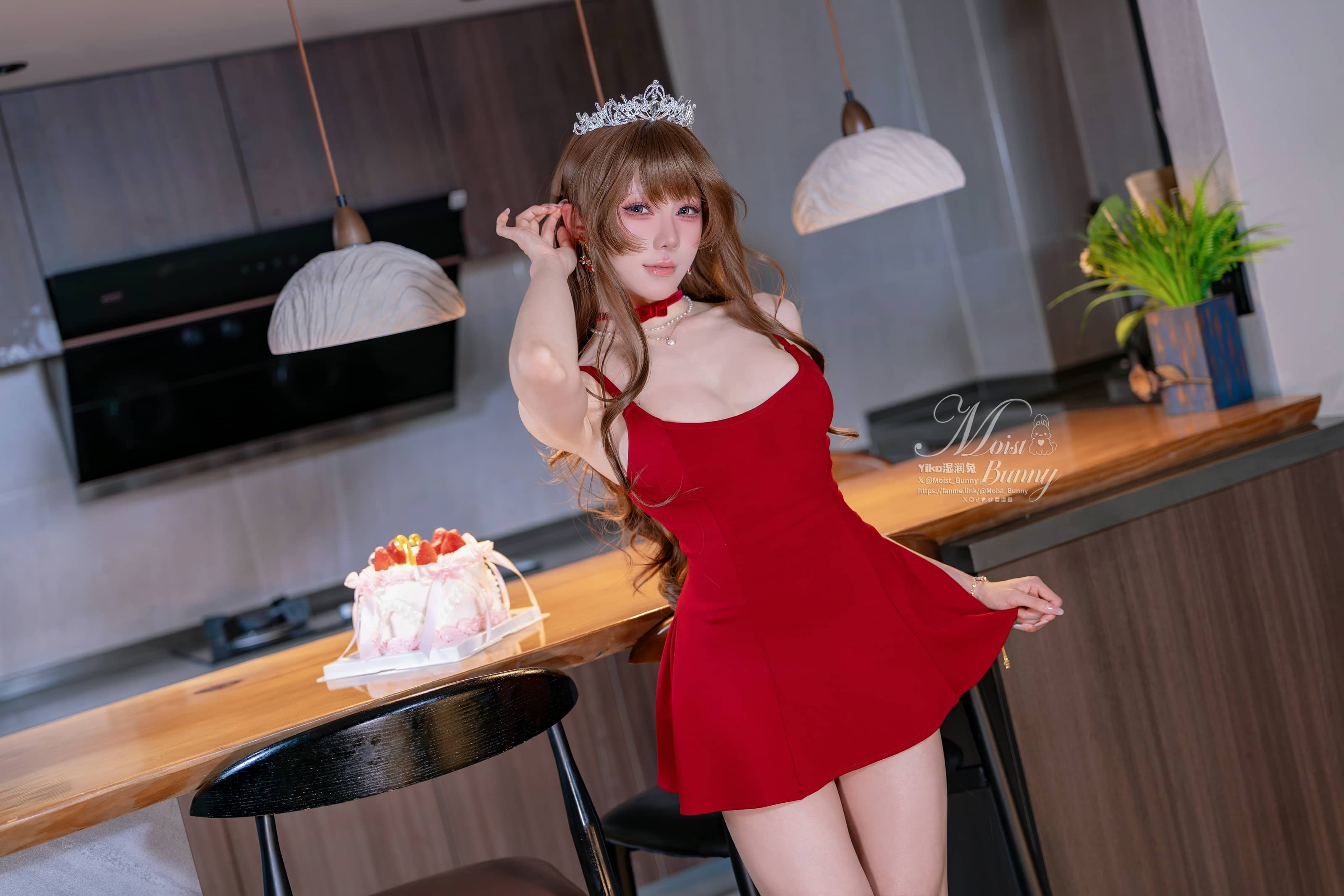 图片[2] - Yiko湿润兔 No.117 – 2025年12月 圣诞生日限定 Birthday Party[48P 1V] - 贰贰COS